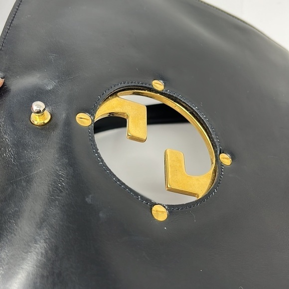 Gucci 1970s Vintage Blondie Logo Black Canvas and Leather Shoulder Bag - Picture 16 of 16